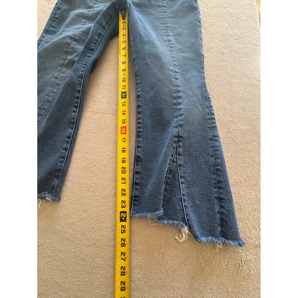 Good American Distressed Flare Jeans Indigo Blue Cropped Raw Hem Women's 15 (33) - Picture 4 of 9